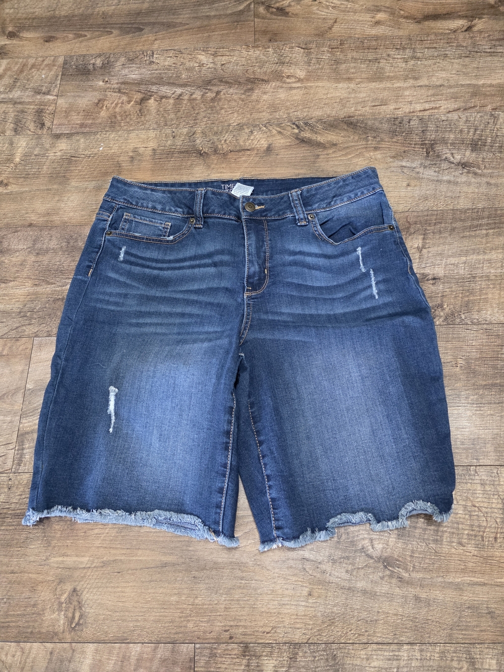 Time and Tru Dark Indigo Denim Shorts Women Size 14